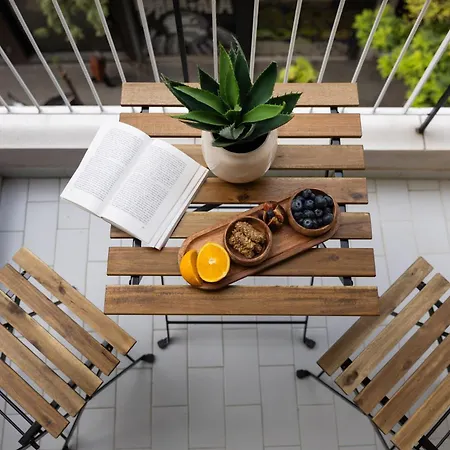 Modern 2br With Balcony, *