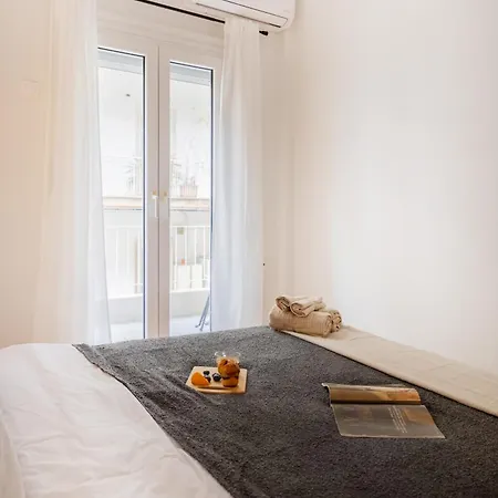 Modern 2br With Balcony,