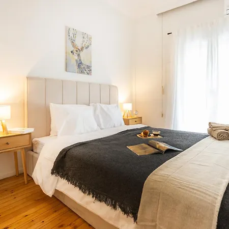 Modern 2br With Balcony, סלוניקי