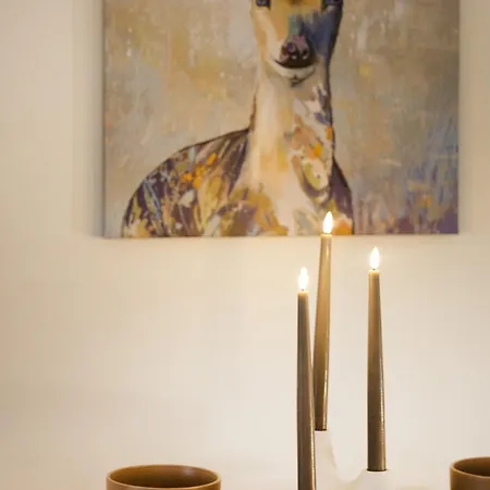 Modern 2br With Balcony, דירה סלוניקי