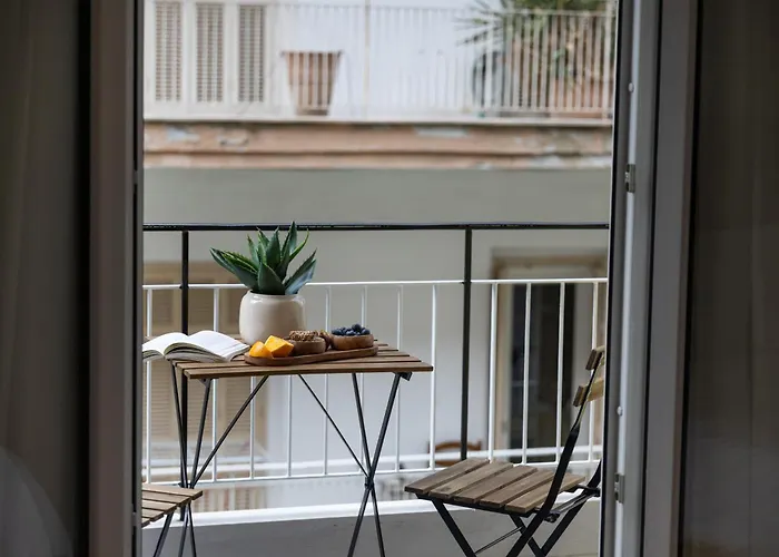Modern 2br With Balcony, Διαμέρισμα Θεσσαλονίκη