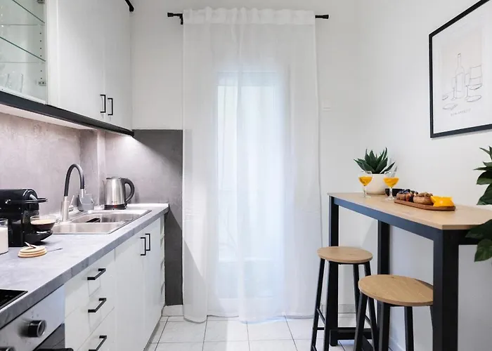 Modern 2br With Balcony,