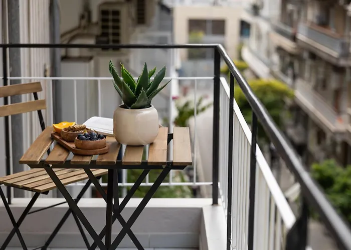 Modern 2br With Balcony, Διαμέρισμα Θεσσαλονίκη