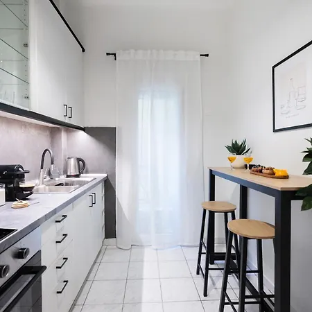 Modern 2br With Balcony,