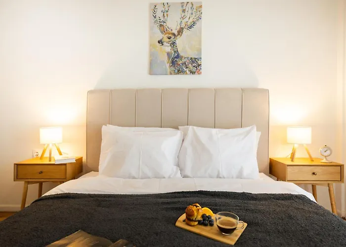 Apartamento Modern 2br With Balcony, *