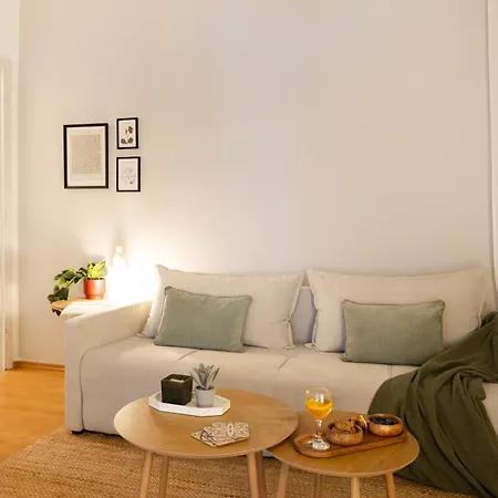 Apartment Modern 2br With Balcony, Thessaloniki